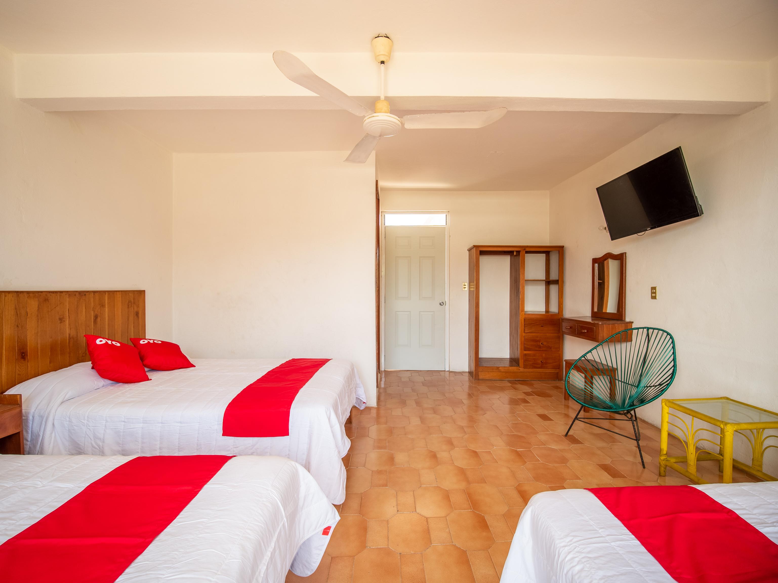 Oyo Hotel Arena Surf, Puerto Escondido Eksteriør billede